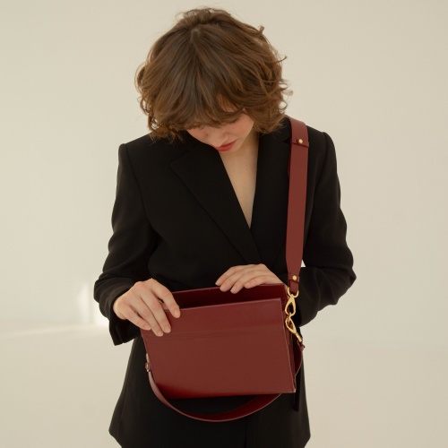 Gala Bag M, claret OUTLET | Balagan Studio