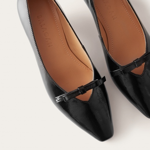 Matana Pumps, glossy black | Balagan Studio
