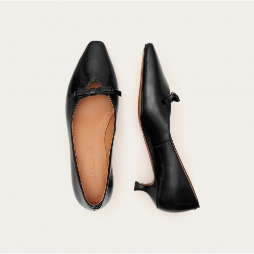 Matana Pumps, glossy black | Balagan Studio