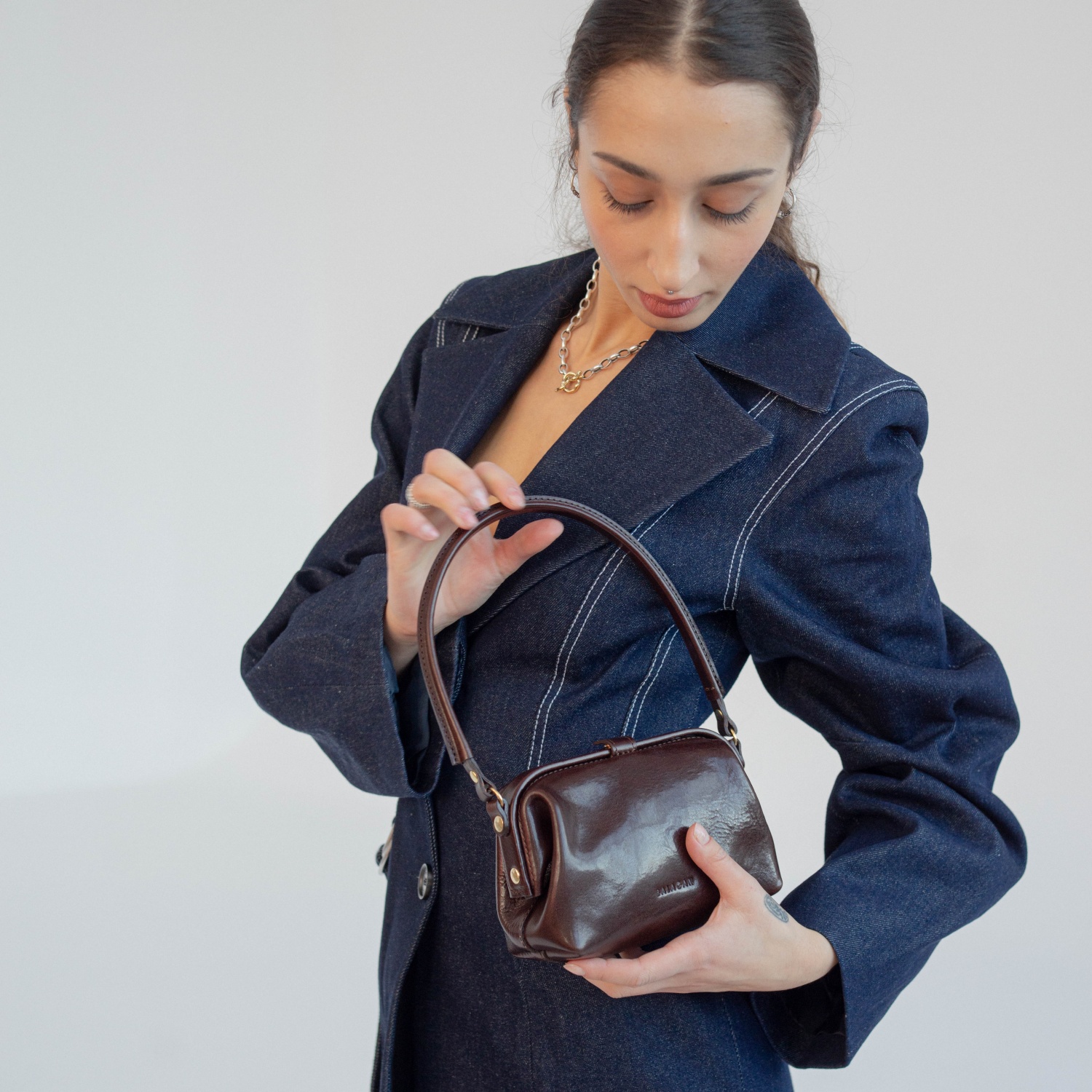 ★TOUT Y EST★ Roha Bag dark brown roha-br Roha Bag S, deep brown | Balagan Studio