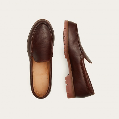 Adam Flats, brown rustic | Balagan Studio