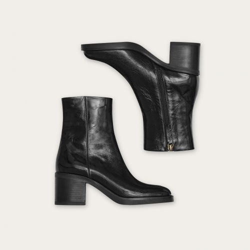 Teken Boots, glossy black | Balagan Studio