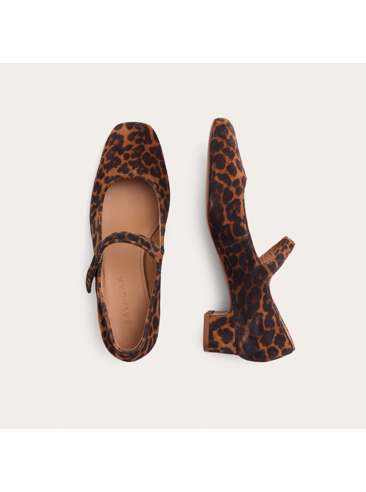 Dora czółenka na niskim obcasie, cętki welur | Balagan Studio