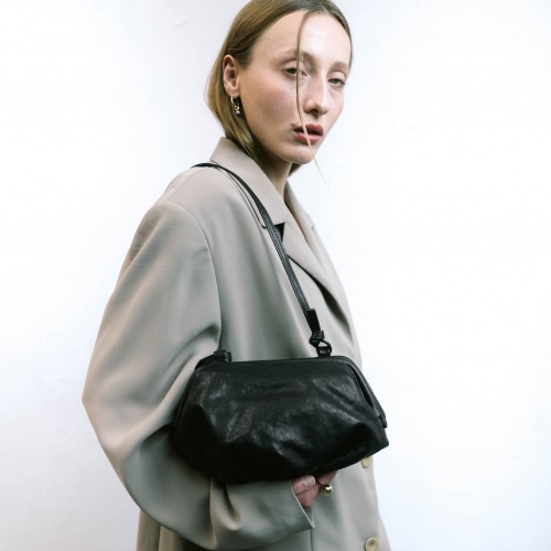 Plis torebka S, czarny | Balagan Studio