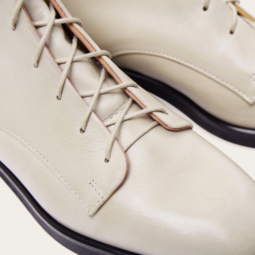 Tzava Boots, ivory OUTLET | Balagan Studio