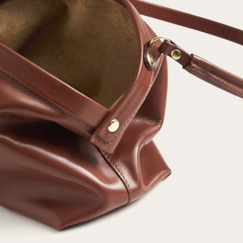 Hug bag torebka M, kasztanowy OUTLET | Balagan Studio