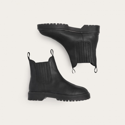 Tiul Boots, waxed black I Balagan Studio