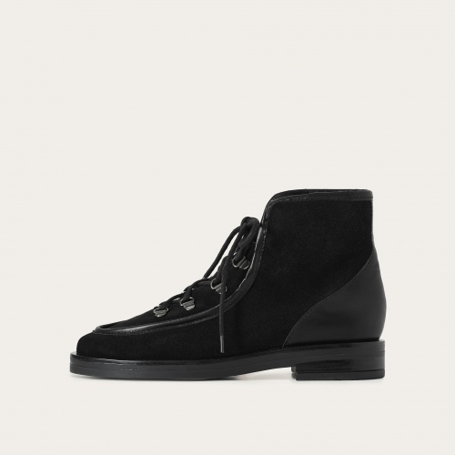 Roe Boots, black velvet| Balagan Studio