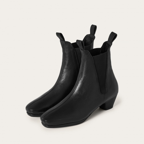 Akew Boots, black | Balagan Studio
