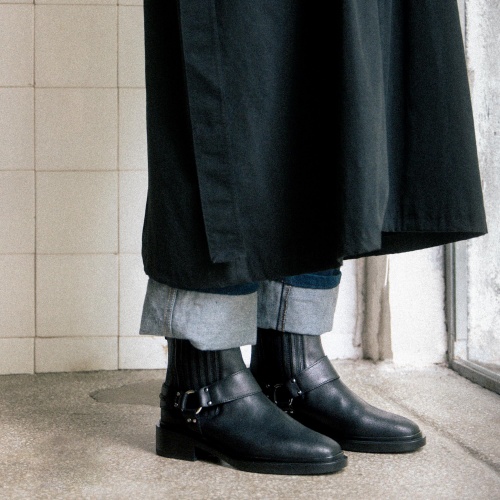Ofnoa Boots, waxed black | Balagan Studio