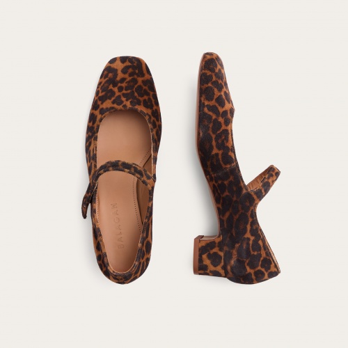 Dora czółenka na niskim obcasie, cętki welur | Balagan Studio