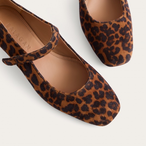 Dora czółenka na niskim obcasie, cętki welur | Balagan Studio