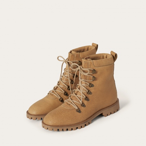 Har boots, sand | Balagan Studio