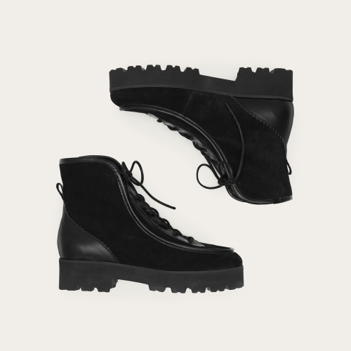 Junko Boots, black velvet OUTLET | Balagan Studio