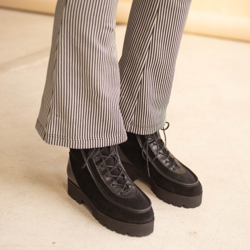 Junko Boots, black velvet OUTLET | Balagan Studio