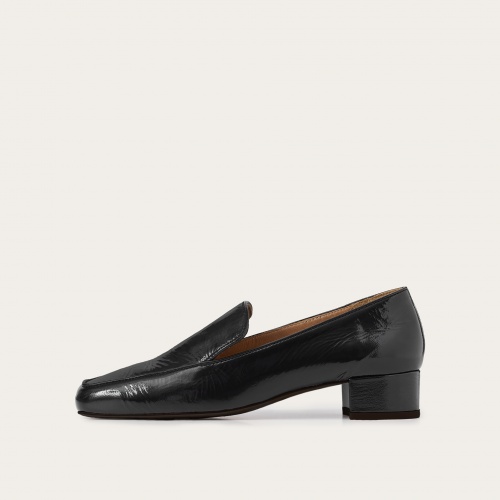 Hava Heels, glossy black...