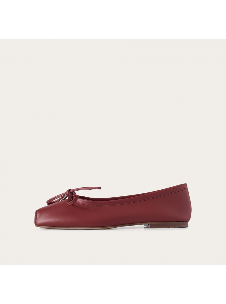 Prima Ballerina, burgundy