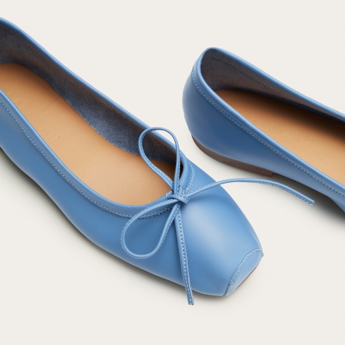 Prima Ballerina, blue | Balagan Studio