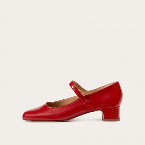 Dora Low Heels, glossy red