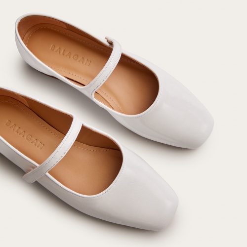 Pass Ballerina, glossy white | Balagan Studio
