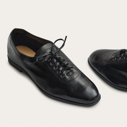 Step Flats, glossy black | Balagan Studio