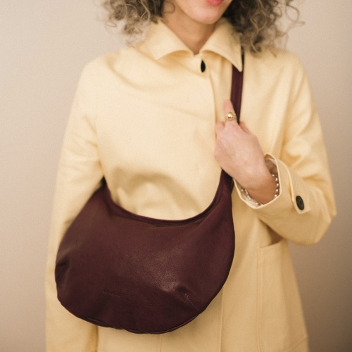 Banana Bag, burgundy