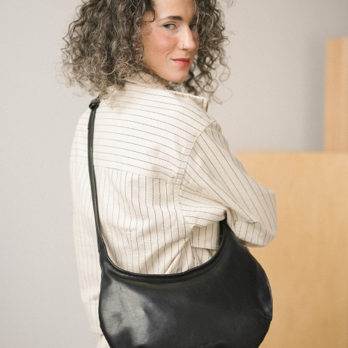 Banana Bag M, black | Balagan Studio