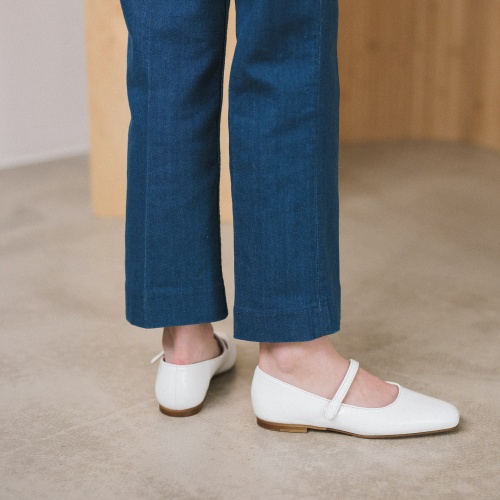 Pass Ballerina, glossy white | Balagan Studio