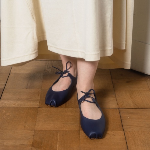 Batsheva Ballerina, navy | Balagan Studio