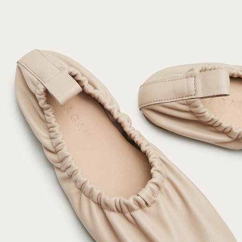 Charms Ballerina, beige| Balagan Studio