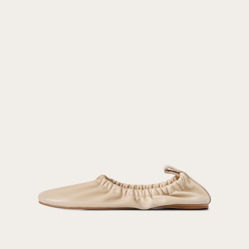 Charms Ballerina, beige| Balagan Studio