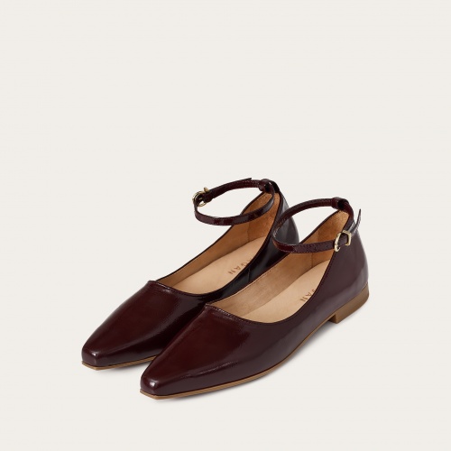 Bijoux Ballerina, burgundy gloss | Balagan Studio