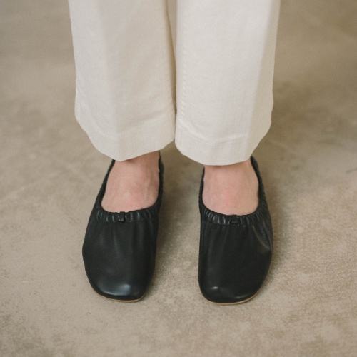 Charms Ballerina, black | Balagan Studio
