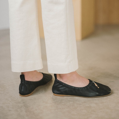 Charms Ballerina, black | Balagan Studio