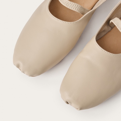 Flora baleriny, beżowy | Balagan Studio