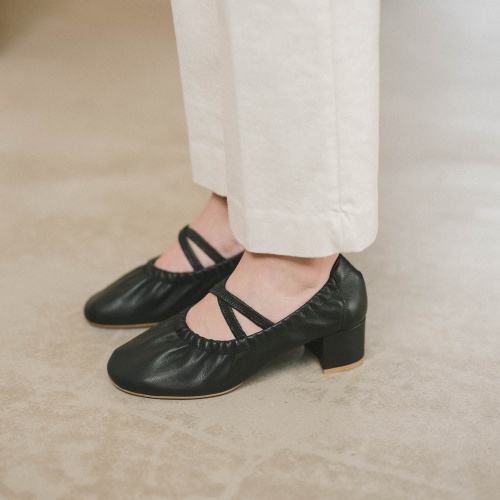 Charms Heels, black | Balagan Studio