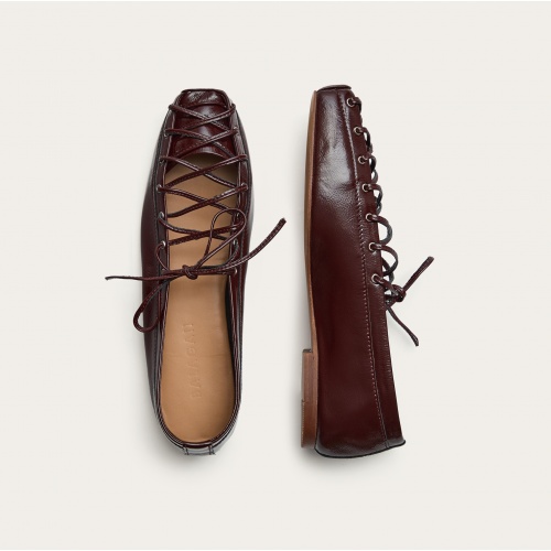 Cleo Ballerina, glossy bordo | Balagan Studio
