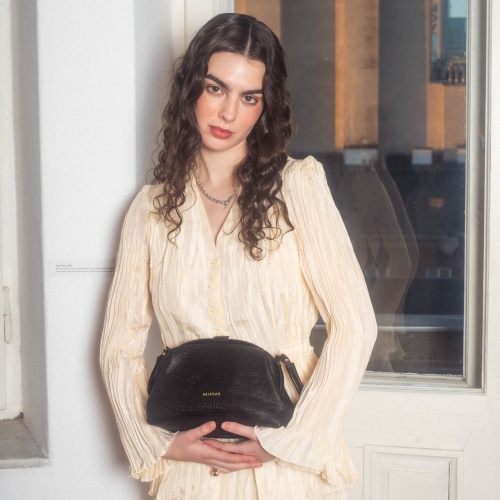 Hug Bag M, black lizard pattern | Balagan Studio