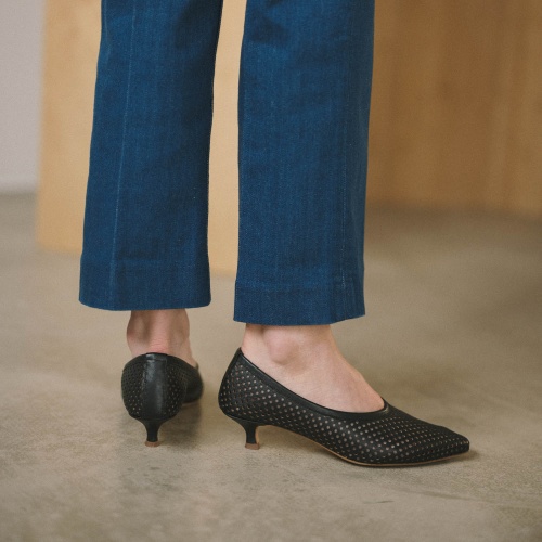 Basel Pumps, black| Balagan Studio