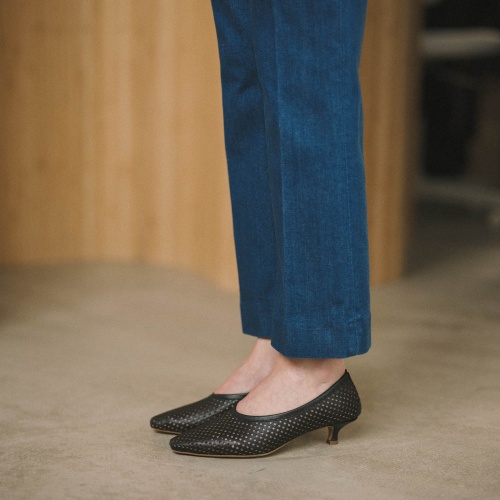 Basel Pumps, black| Balagan Studio