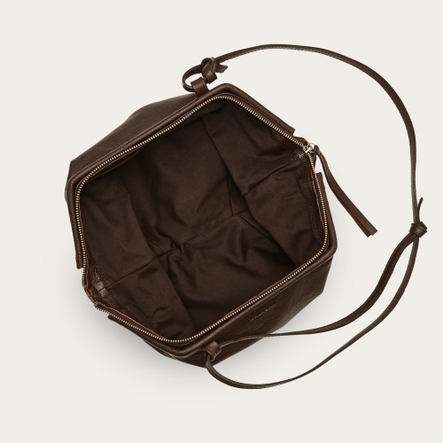 Plis Bag M, deep brown OUTLET | Balagan Studio
