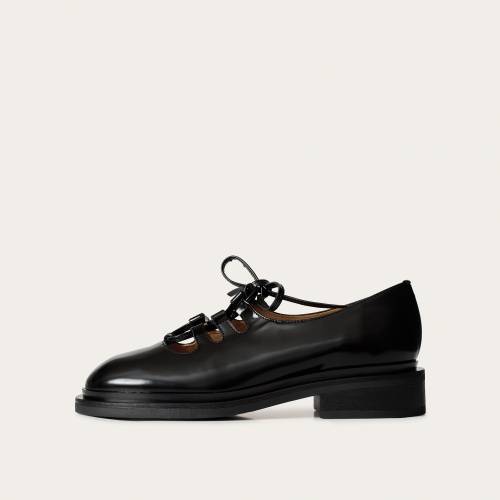 Ruby Flats, glossy black | Balagan Studio