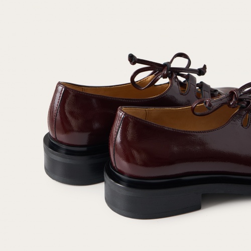 Ruby Flats, glossy bordo | Balagan Studio