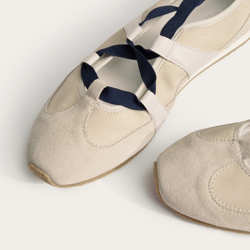 2000s Ballerina sneakersy, jasny welur| Balagan Studio