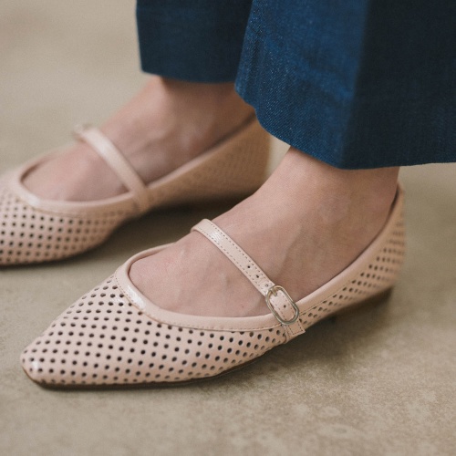 Neta Ballerina, light pink gloss| Balagan Studio