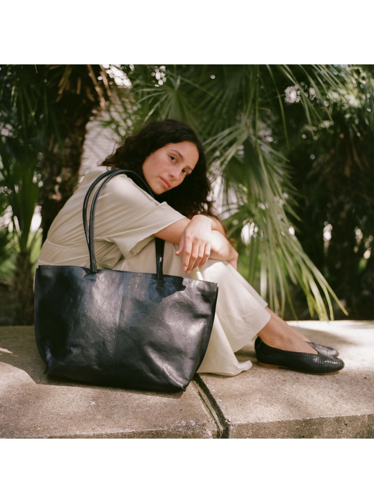 Esek Bag XL, black | Balagan Studio