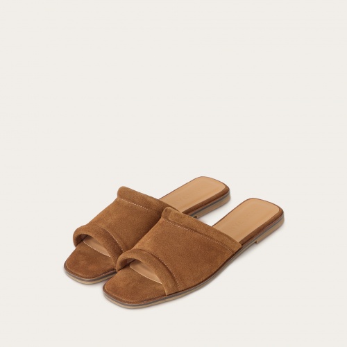 Karit slides, caramel velvet | Balagan Studio