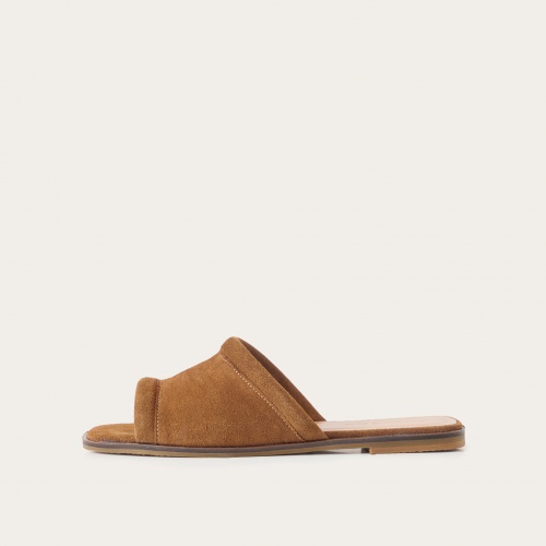 Karit slides, caramel velvet | Balagan Studio