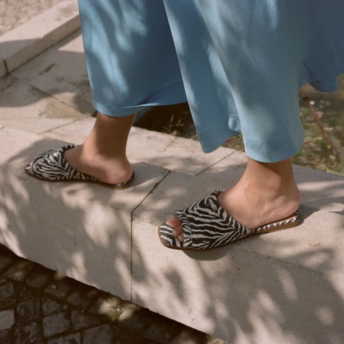 Karit klapki, zebra welur | Balagan Studio