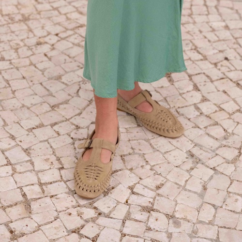 Achla Flats, wheat velvet | Balagan Studio